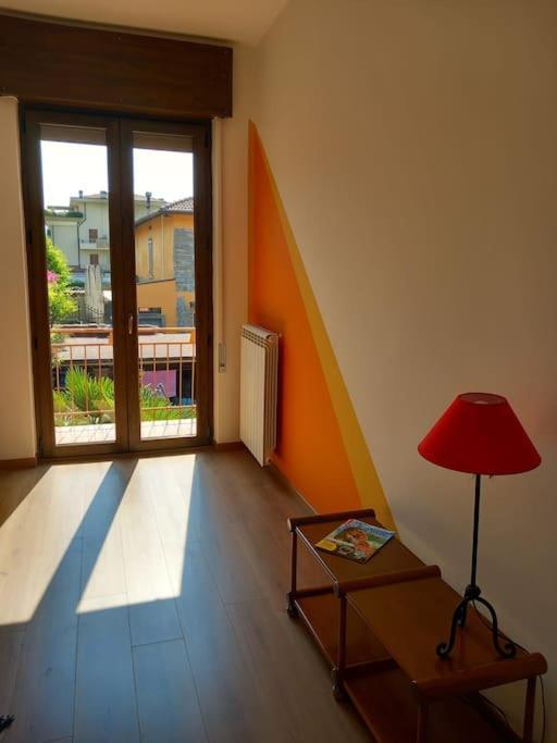 Holiday House - Leo & Malu Sarnico Buitenkant foto