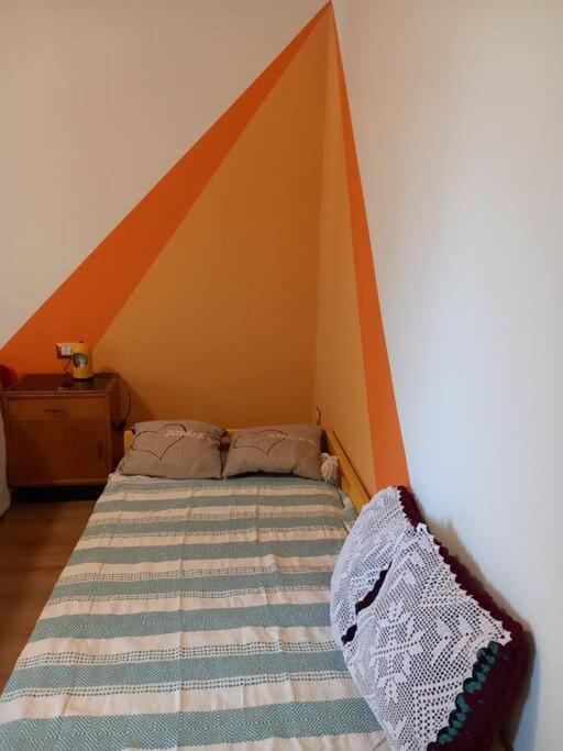 Holiday House - Leo & Malu Sarnico Buitenkant foto
